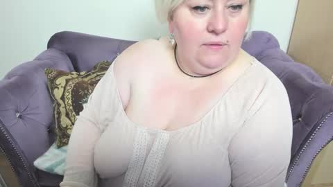 Snapshot of fashiona chatting on 11-01-25, 10:06 fashiona online show from 11-01-25, 10:06