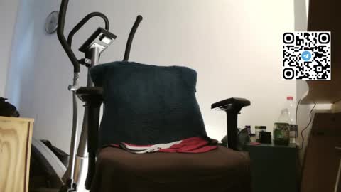 Snapshot of fat_bubble chatting on 06-06-26, 06:45 Fat Bernd online show from 06-06-26, 06:45