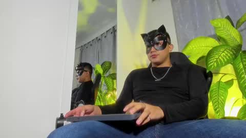 Johan online show from 01-22-25, 02:48