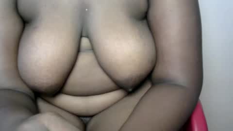 Snapshot of fatasspussy67 chatting on 07-06-26, 06:32 fatasspussy67 online show from 07-06-26, 06:32
