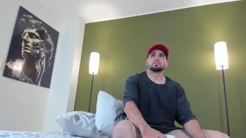 Snapshot of fatdick_1 chatting on 01-09-26, 08:21 M A T T E O online show from 01-09-26, 08:21