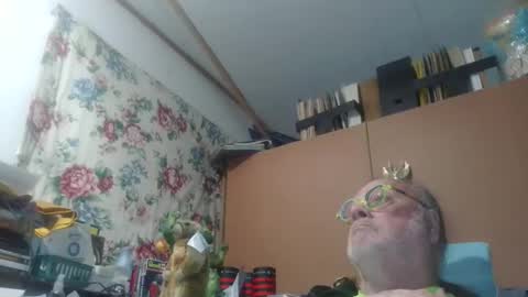 Snapshot of fatfreddythecat chatting on 05-15-26, 11:23 Fred. online show from 05-15-26, 11:23