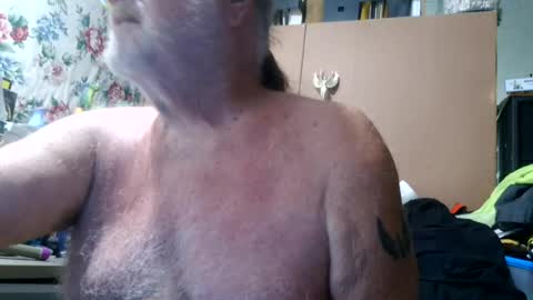 Snapshot of fatfreddythecat chatting on 07-07-26, 09:52 Fred. online show from 07-07-26, 09:52