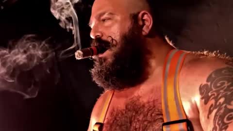 Snapshot of fatredneckpapa chatting on 10-05-25, 10:57 FAT PAPA online show from 10-05-25, 10:57