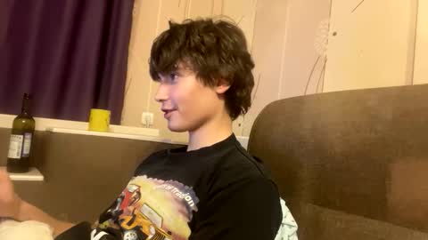 Faust online show from 09-26-25, 10:36