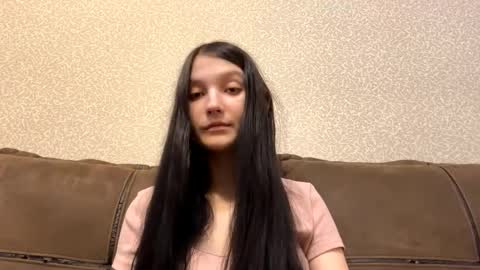 Aurora 18yo online show from 02-10-26, 08:18