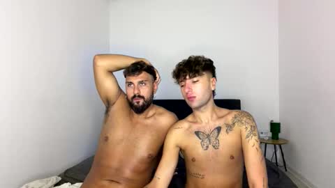 favcouple69_ online show from 06-04-26, 11:44