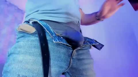 favid95 online show from 11-19-25, 04:40