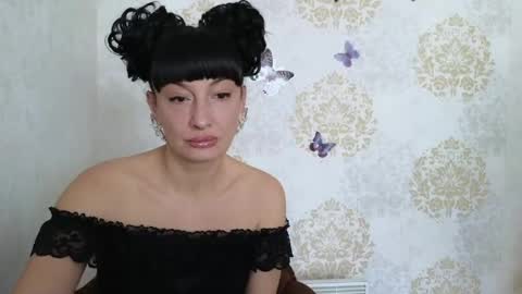 favorite_angel online show from 04-17-26, 10:18