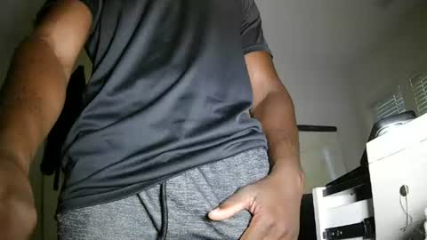 Snapshot of favorite_side_dick chatting on 06-15-26, 01:24 BBc 3thirdleg online show from 06-15-26, 01:24