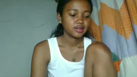 fayence09 online show from 11-06-25, 02:23