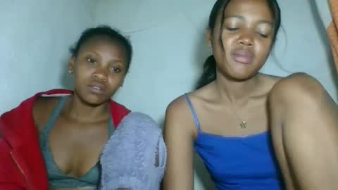 fayence09 online show from 11-26-25, 11:28