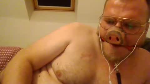 Snapshot of fckcbacc89 chatting on 07-02-26, 03:06 Horny Fat Boy online show from 07-02-26, 03:06