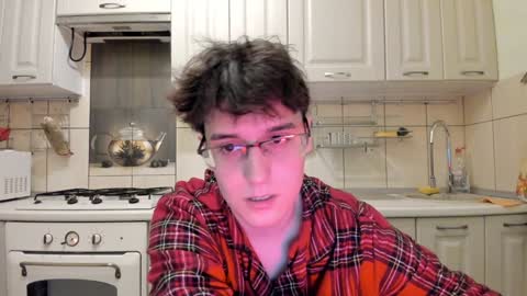 Snapshot of fckmikh chatting on 12-24-24, 07:22 Michael online show from 12-24-24, 07:22
