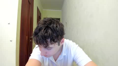 Snapshot of fckmikh chatting on 01-09-25, 12:30 Michael online show from 01-09-25, 12:30