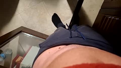 Snapshot of fede2985 chatting on 12-10-24, 07:05 Fede online show from 12-10-24, 07:05