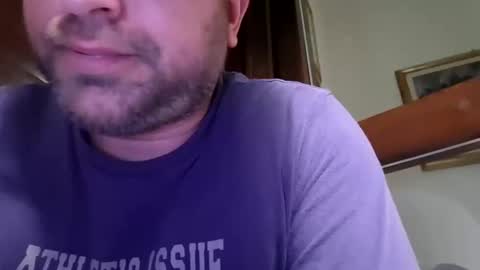 Snapshot of fede2985 chatting on 01-05-25, 08:52 Fede online show from 01-05-25, 08:52