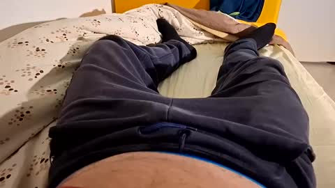 Snapshot of fede2985 chatting on 02-07-25, 08:11 Fede online show from 02-07-25, 08:11