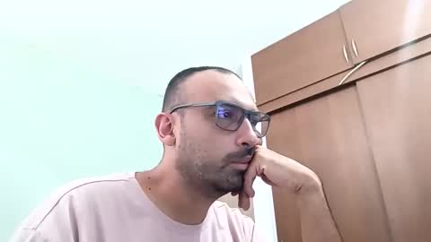 Snapshot of federikofer2 chatting on 05-16-26, 02:16 federico online show from 05-16-26, 02:16
