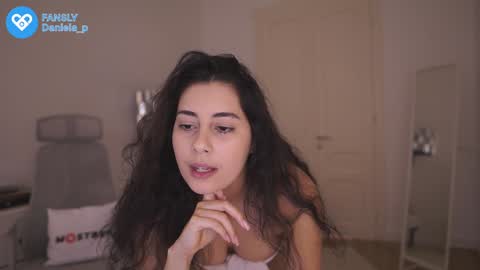 Daniela online show from 12-10-24, 05:33