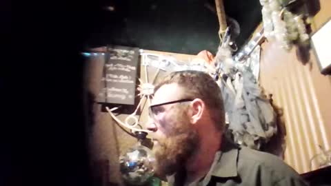 Snapshot of feelgoodnu chatting on 10-22-25, 07:52 PullouProblems online show from 10-22-25, 07:52