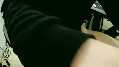 Snapshot of feetlover7878 chatting on 01-08-25, 09:55 feetlover7878 online show from 01-08-25, 09:55