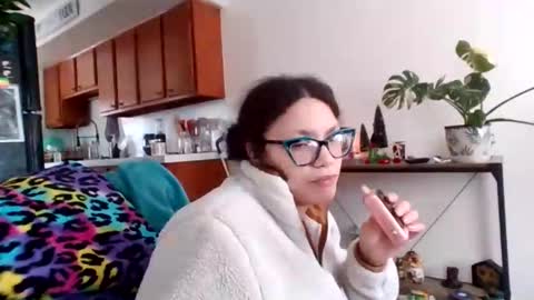 Soley online show from 02-22-26, 06:06