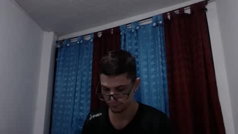 jhonatan felipe online show from 02-04-25, 12:29