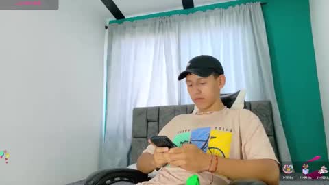 felipehotgonzalez online show from 11-24-25, 01:00