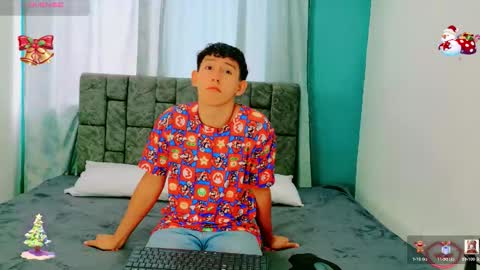 felipehotgonzalez online show from 12-21-25, 01:07