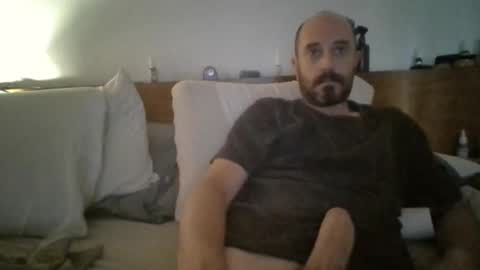 felipesmg2 online show from 03-04-26, 04:02