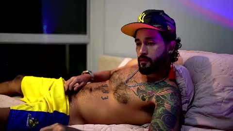 Snapshot of felix_candela chatting on 01-10-25, 05:58 Felix Candela online show from 01-10-25, 05:58