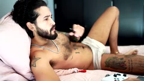 Snapshot of felix_candela chatting on 01-19-25, 06:00 Felix Candela online show from 01-19-25, 06:00