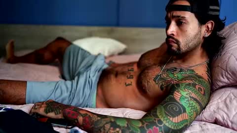 Snapshot of felix_candela chatting on 02-16-25, 03:59 Felix Candela online show from 02-16-25, 03:59