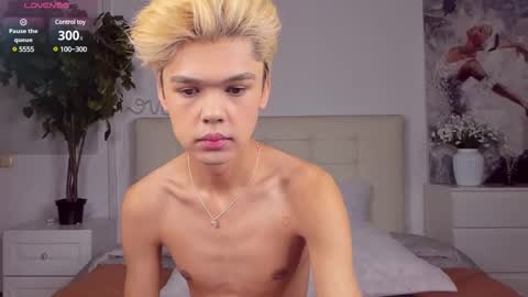 Felix online show from 03-02-25, 04:32