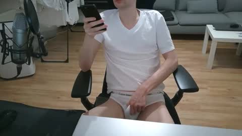 Snapshot of felixsagg chatting on 12-08-24, 05:55 felixsagg online show from 12-08-24, 05:55