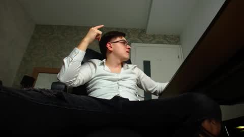 FelixStark online show from 10-30-25, 05:35