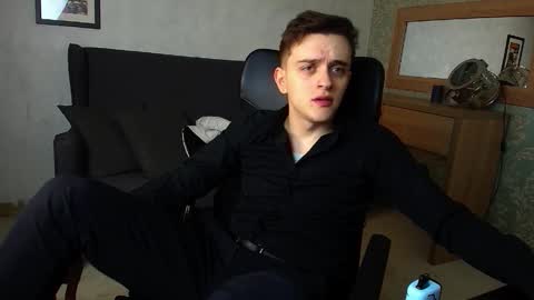 FelixStark online show from 11-28-25, 04:48