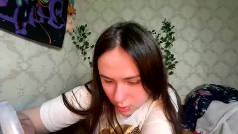 Snapshot of felvivalkitty chatting on 03-06-26, 04:25 Seva online show from 03-06-26, 04:25