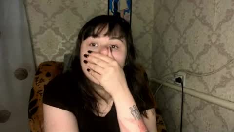Snapshot of felvivalkitty chatting on 06-14-26, 04:09 Seva online show from 06-14-26, 04:09