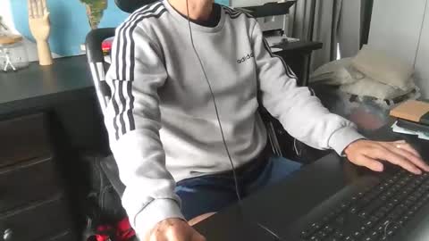 femdomsubby online show from 11-13-25, 09:36