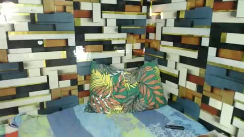 feminine_tsx online show from 11-29-25, 11:57