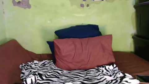 feminine_tsx online show from 01-15-26, 04:39