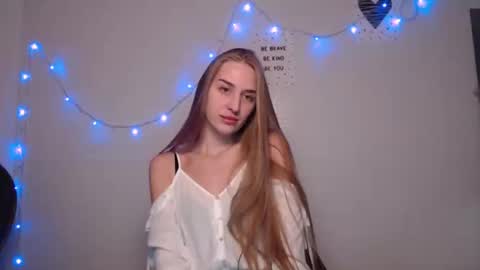 Femke online show from 12-08-24, 07:54