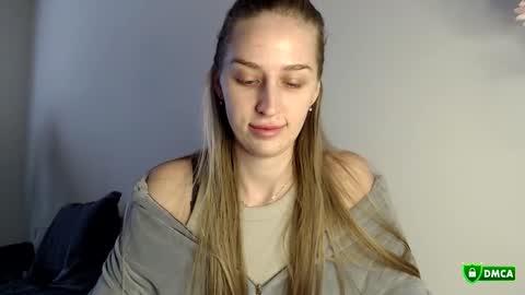 Femke online show from 11-02-25, 11:23