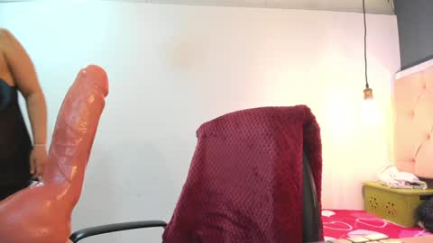 Snapshot of fer_wow chatting on 01-29-25, 03:04 Fernanda online show from 01-29-25, 03:04