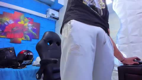 Snapshot of ferchodaniels chatting on 09-13-25, 07:24 Daniel Fernando online show from 09-13-25, 07:24