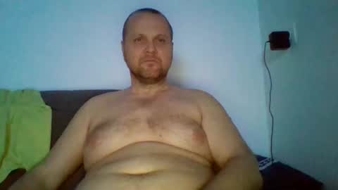 Snapshot of ferkooo111 chatting on 02-04-25, 05:10 Dorotheo online show from 02-04-25, 05:10