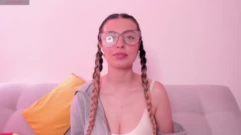 fernanda  online show from 07-16-26, 03:29