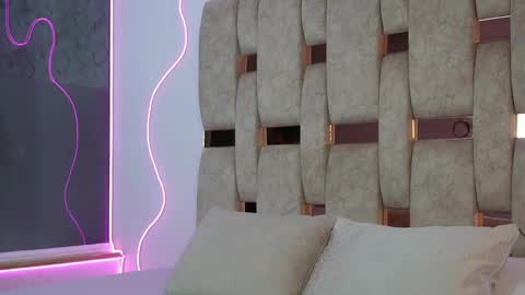 fernanda_thail_ online show from 04-11-26, 07:40